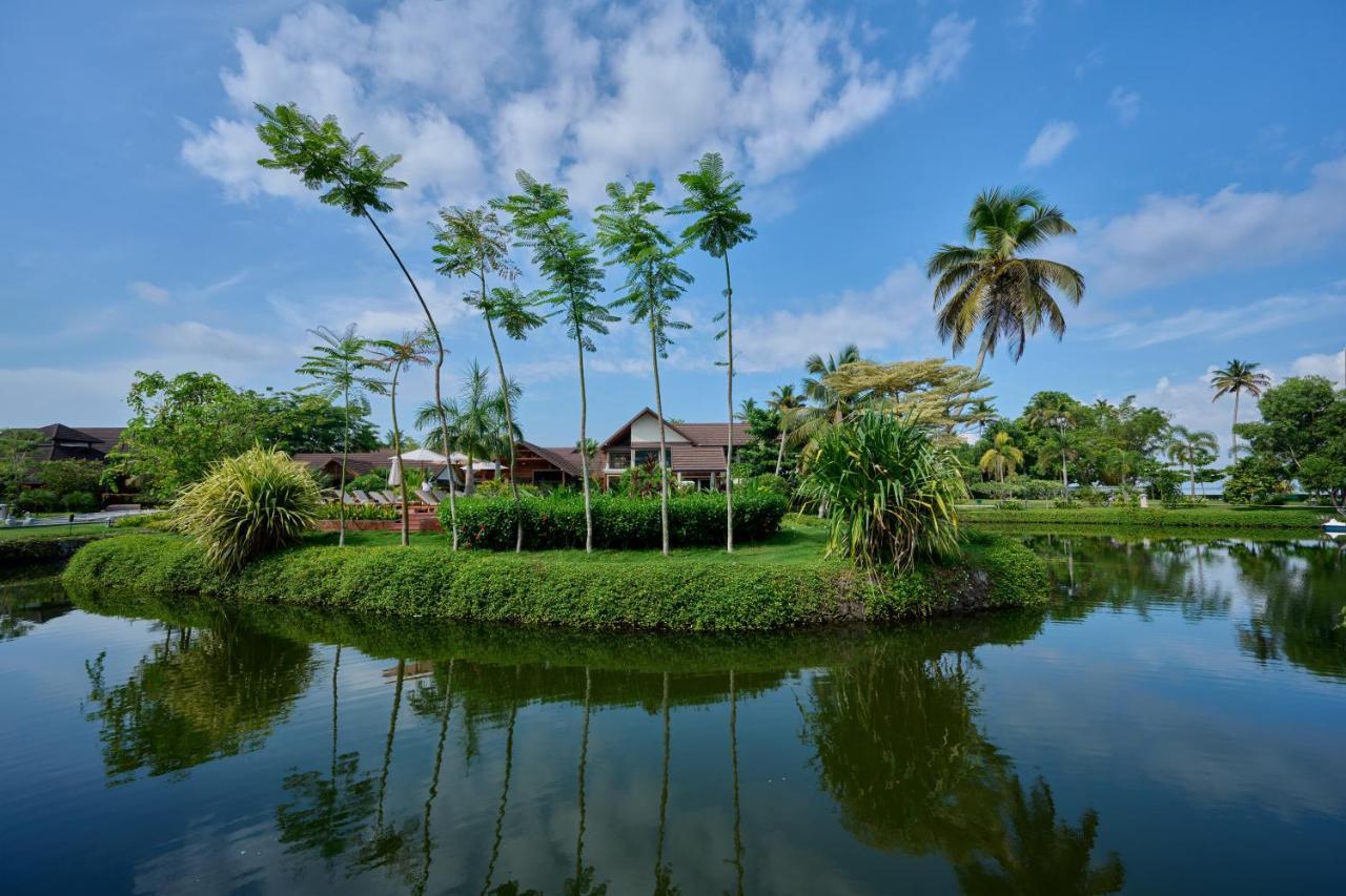 Gokulam Grand Resort & Spa, Kumarakom Exteriér fotografie
