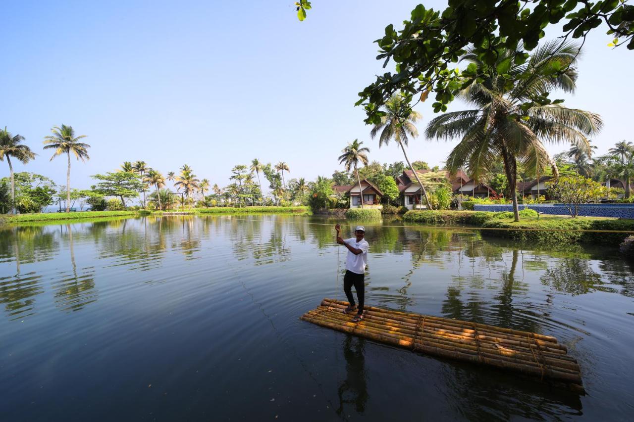 Gokulam Grand Resort & Spa, Kumarakom Exteriér fotografie