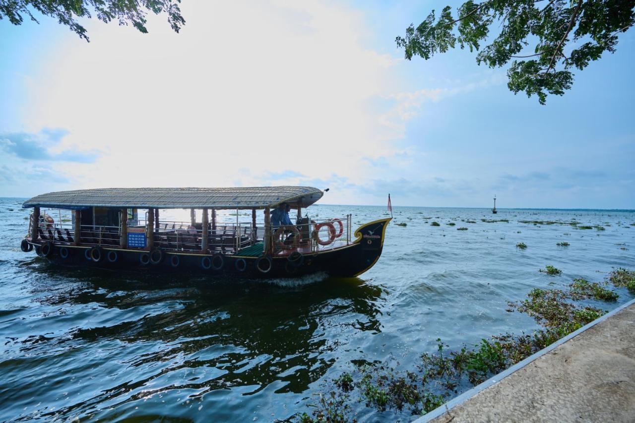 Gokulam Grand Resort & Spa, Kumarakom Exteriér fotografie