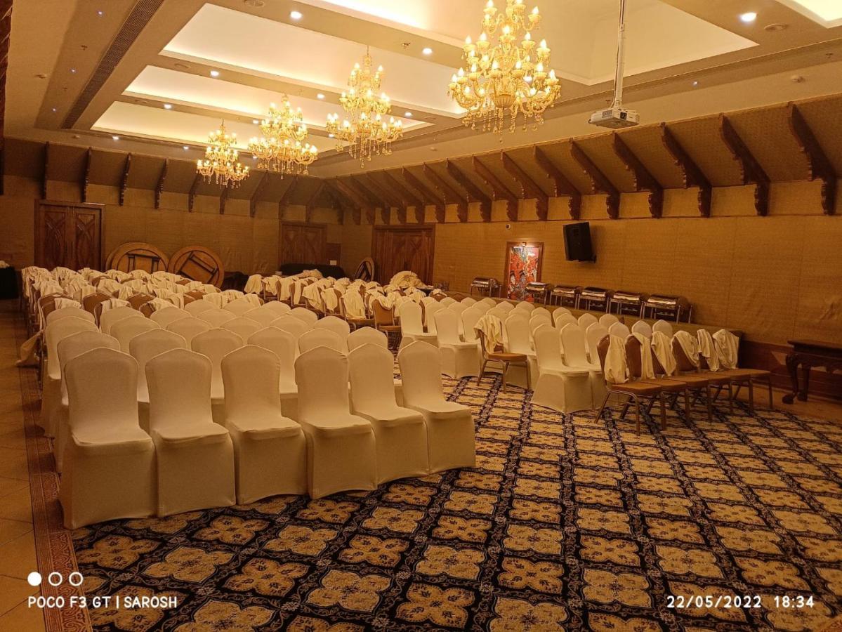 Gokulam Grand Resort & Spa, Kumarakom Exteriér fotografie